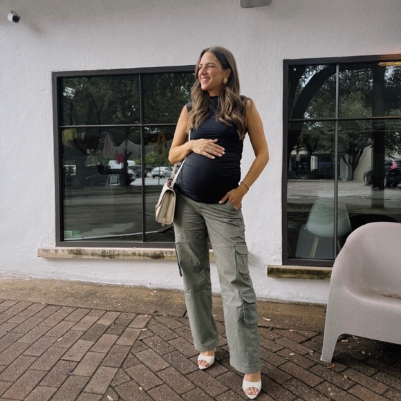 Maternity Cargo Pant - Picture 1 of 2